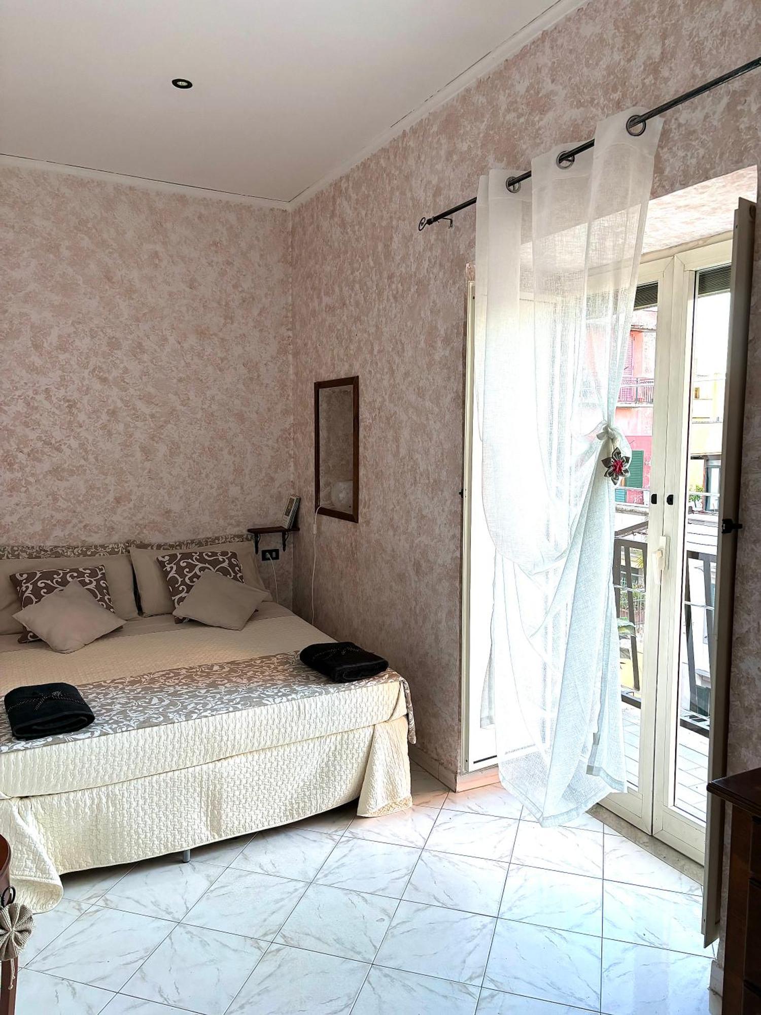 Rian House Apartment Napoli Bagian luar foto